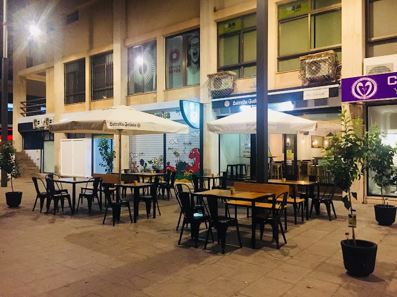 Business listing image